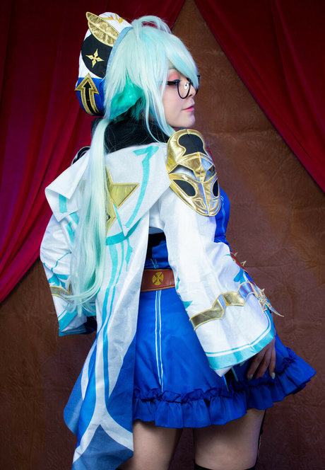 Hitomi Locks erwachsene top galerien