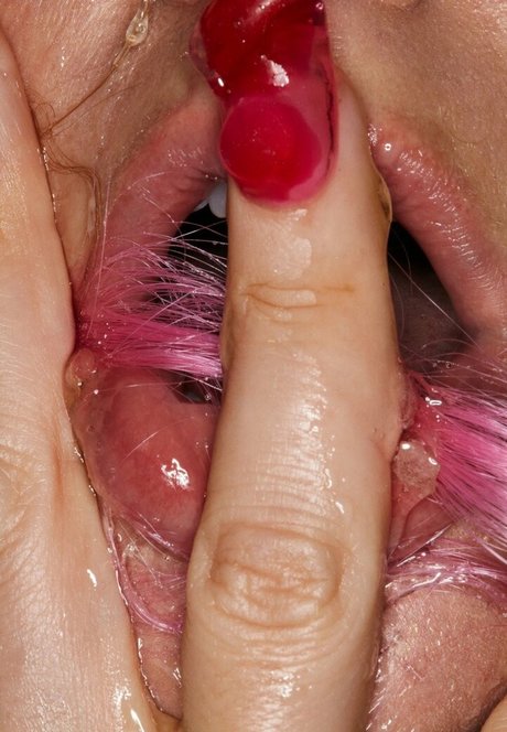 baby nackt onlyfans erotische perfekte galerie