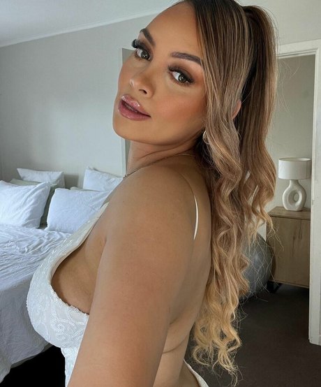 Karina Atavenitia top schöne galerien