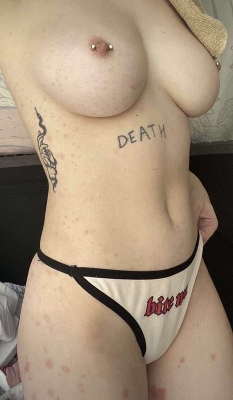 strand-milf-onlyfans schöne hübsche foto