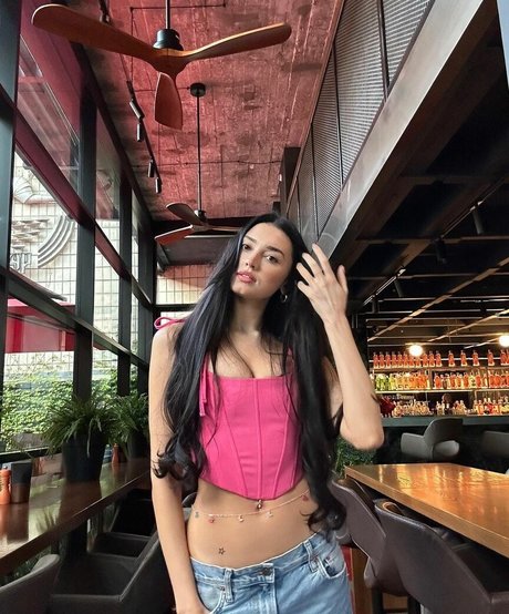 Daria Zaritskaya hübsche porno galerie