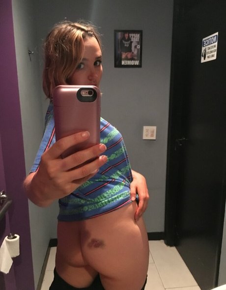 Chloe Fineman xxx erwachsene archiv