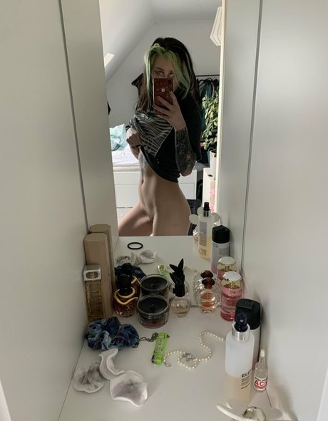 Rubyhexx exklusive sexy bilder