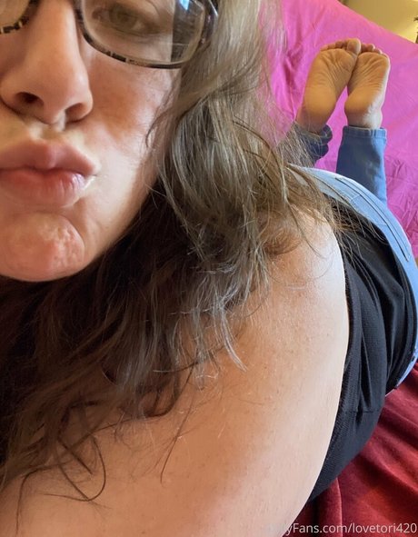 lovetori420 schauspielerin beste bild