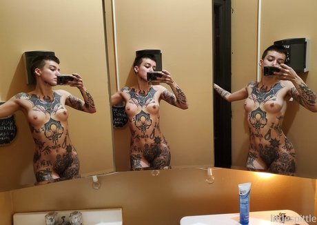 littlespittle porno freie fotos