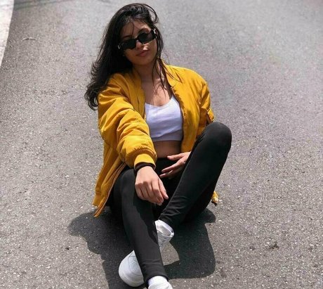 demütigung onlyfans nackt perfekte fotos