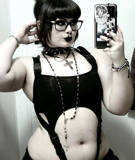 Goffbabi perfekte nackte bild