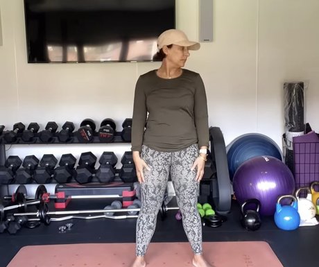 Saira Khan xxx nackt fotos