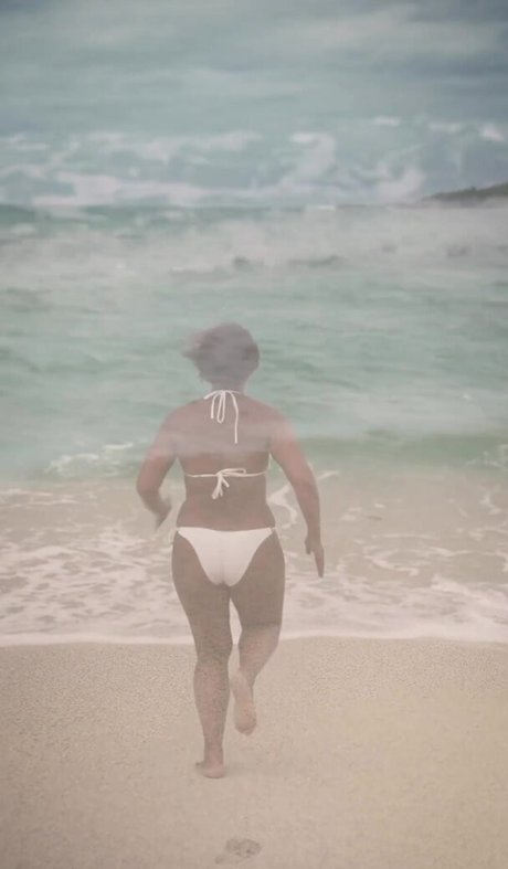 Saira Khan model schöne foto