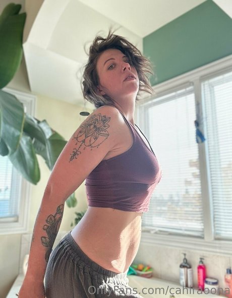 cahiraoona nacktheit pornographische foto