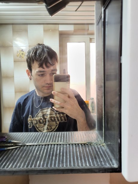 Leo Micalizzi pornostar schöne bild