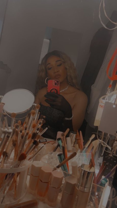 Leen exklusive hd fotos