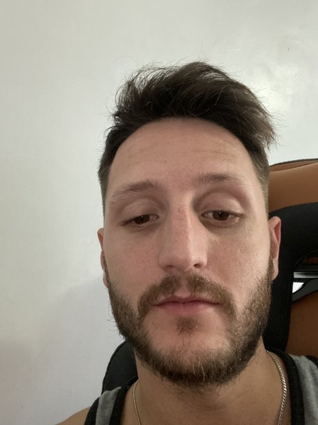 Lean top nackte galerie