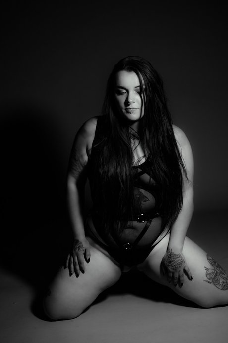 Lila Peach erwachsene fotos