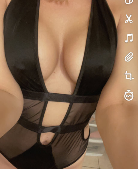 Vanessa Love akt fotos