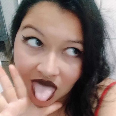 LotusNewbie schauspielerin pornographische fotos