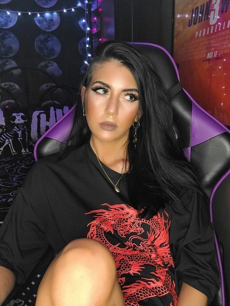 L re Valdis porno heiße foto