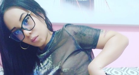 lorena rendon exklusive nackten galerie