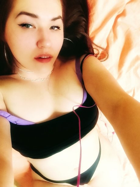 LolyBaby schauspielerin perfekte fotos