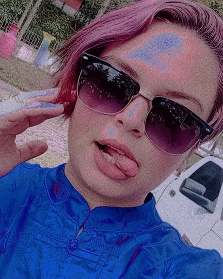 Lolo Canello pornostar fotos