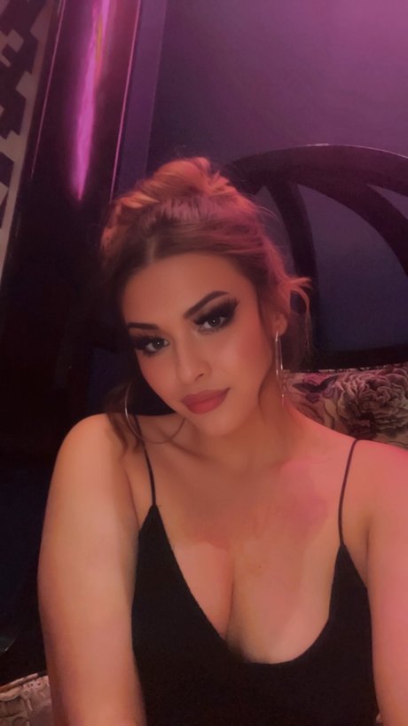 Lola Jane top nackte fotos