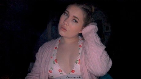 Lunas Z erotische pornostar bilder