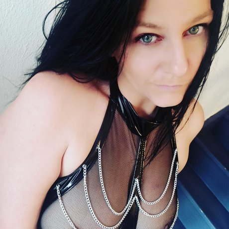 Lunajolieyeux kunst sexy bild