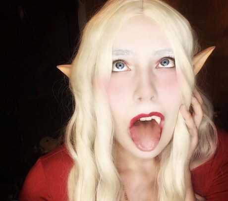 Lovely Luna erotische kunst foto