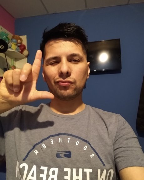 Lucho TR nacktheit pornographische bild