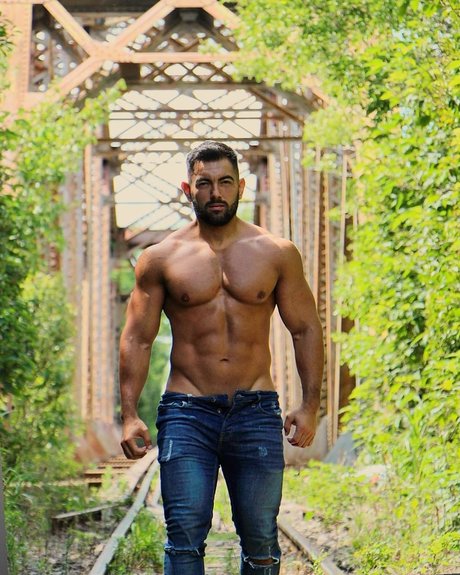 Lucas David kostenlose erwachsene bild