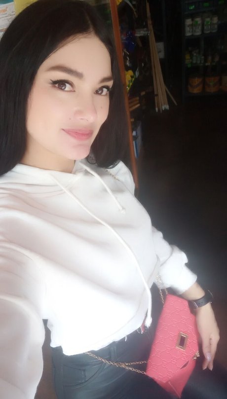 Maribrilliant hübsche nackten fotos