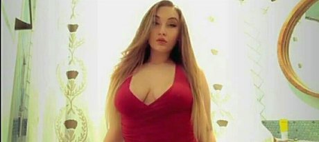 Malibu schauspielerin akt fotos