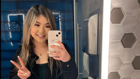 malsan kunst nacktheit galerien