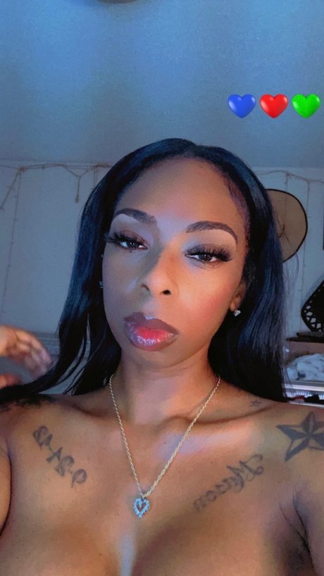 Majestic Face and Body_ erwachsene pornostar galerie