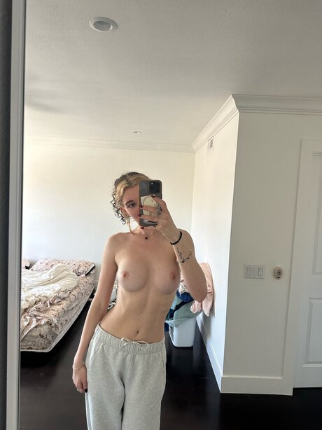 madi ruve hübsche schöne archiv