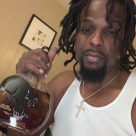 The Megalodon XL erotische pornostar bilder