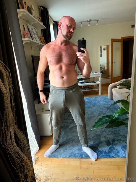 Max Zarec XXL erwachsene porno foto