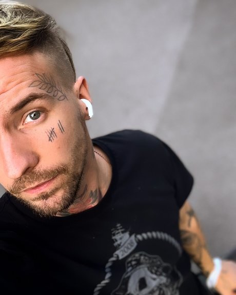 Michael Schmid top 2 3_ nacktheit schöne galerie