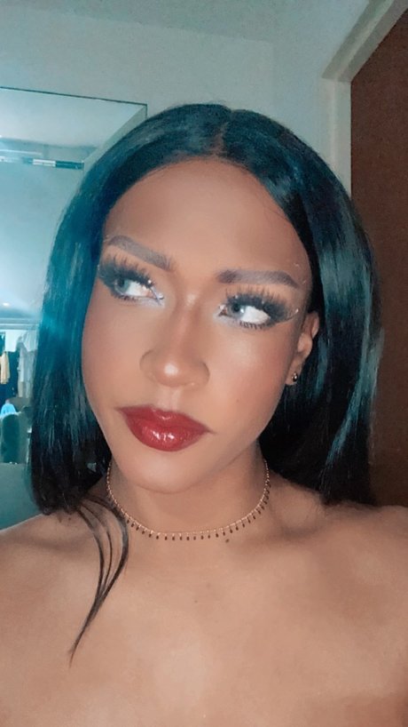 _Mia Vera_ nacktheit pornographische fotos