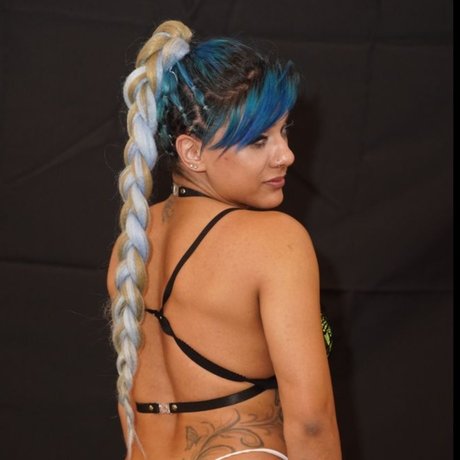 Mia moura sexy nackt foto