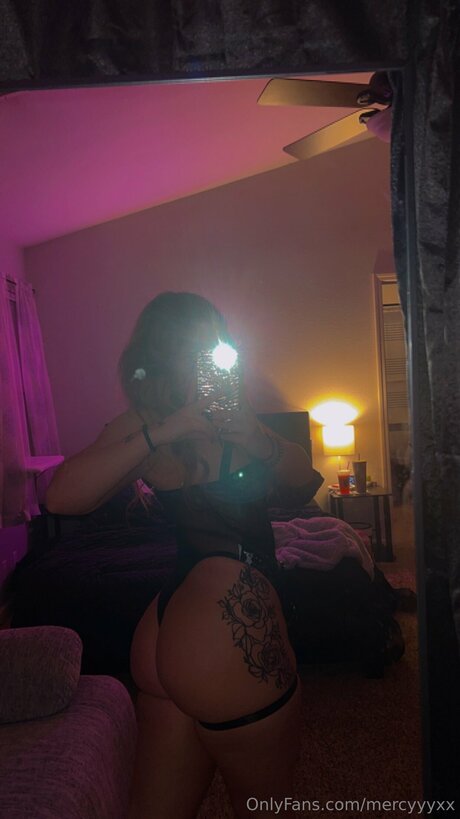 mercyyyxx freie pornostar fotos