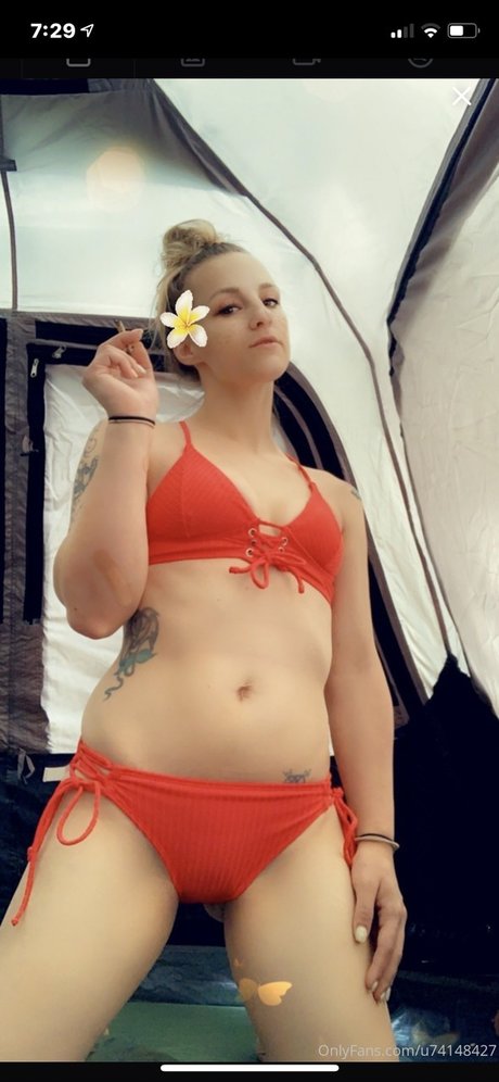 Mercedes Rain perfekte pornografische fotos