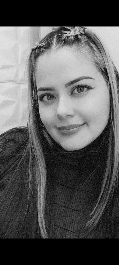 Moon doll hd pornographische foto