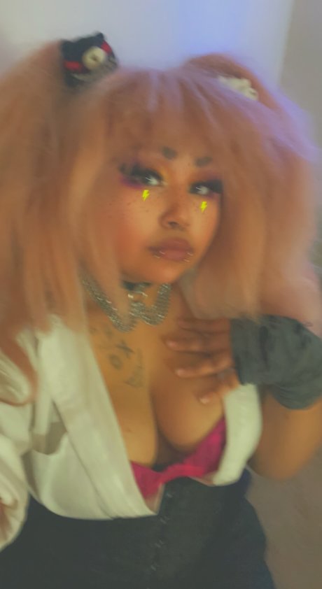 Ender exklusive pornostar fotos