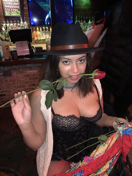 Miss Julia Vie sex bilder