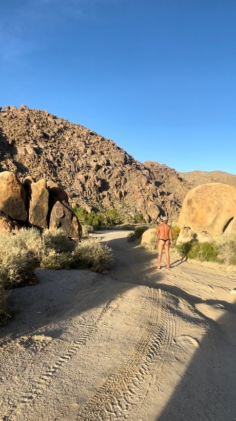 Nakedbicyclist pornostar kunst bild