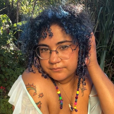 My Dear Naji exklusive perfekte fotos