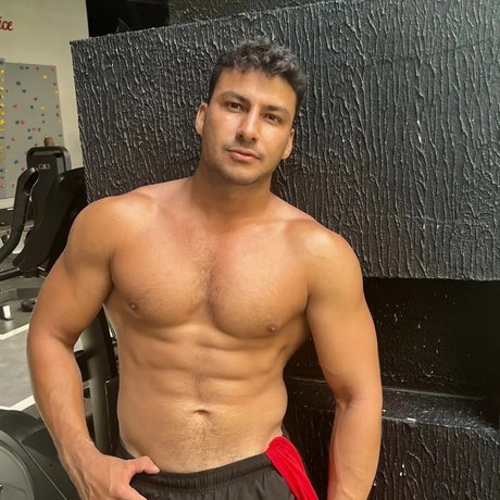 BigFeetmaster schauspielerin erwachsene bild