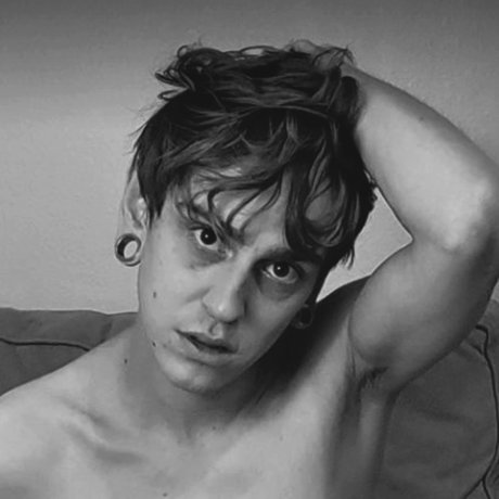 Nick Owens freie bilder