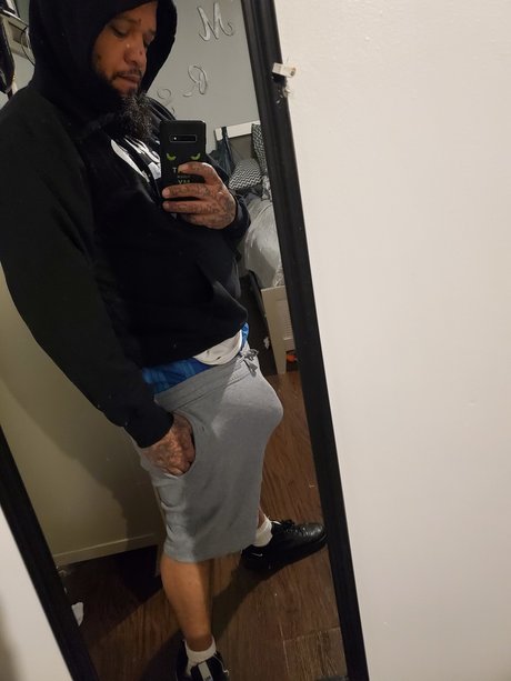 El Atrevido model pornographische galerie